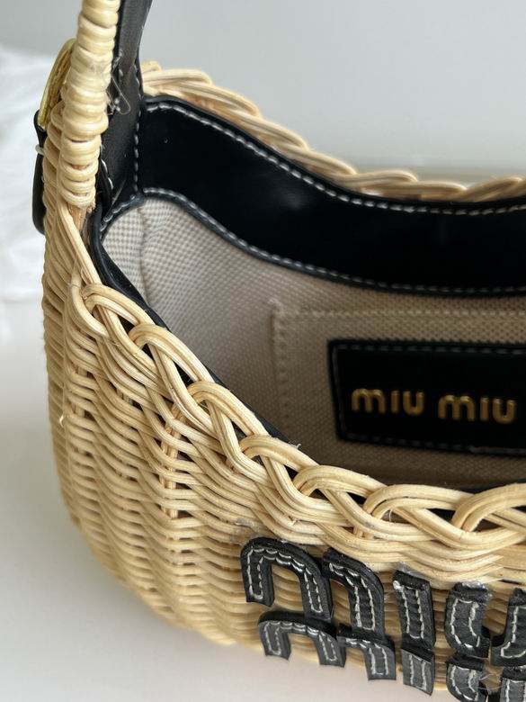 Minibolso tejido