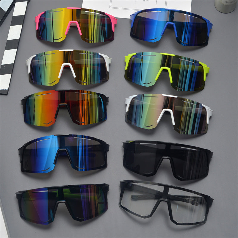 Gafas de sol deportivas con escudo de gran tamaño