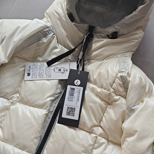 Hooded Puffer Jacket with Zip Pockets