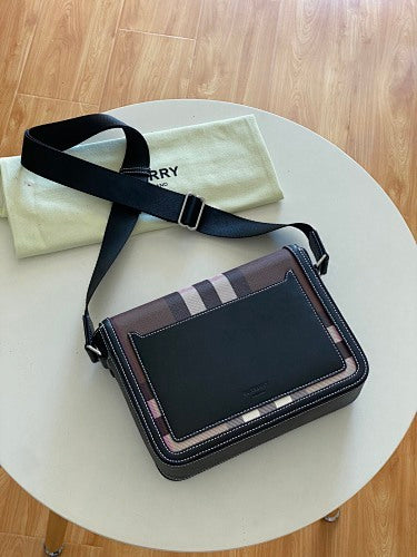 Bolso de hombro estructurado