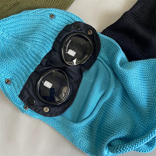 Sturmhaube mit integrierter Brille