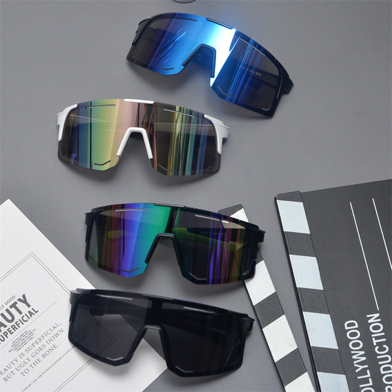 Gafas de sol deportivas con escudo de gran tamaño