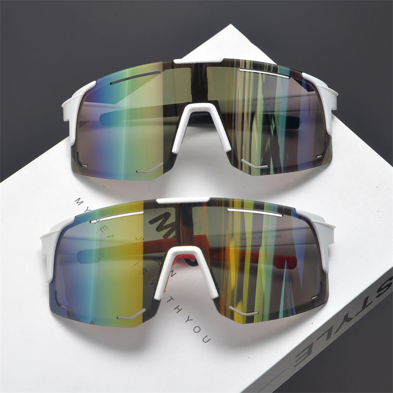 Gafas de sol deportivas con escudo de gran tamaño