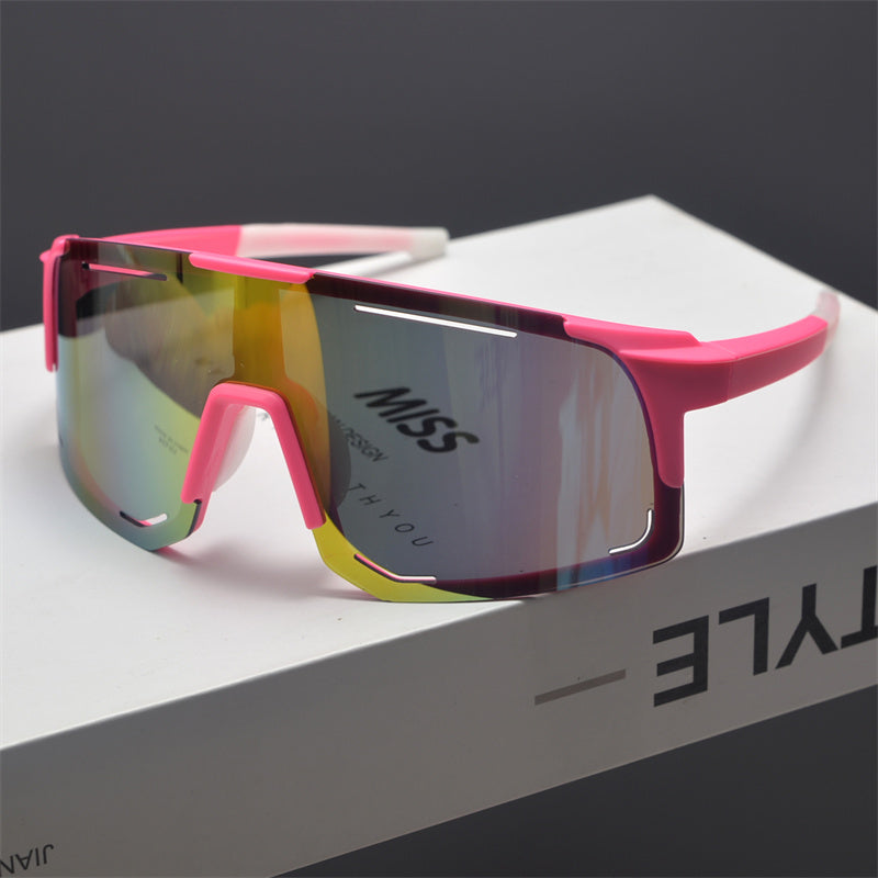 Gafas de sol deportivas con escudo de gran tamaño