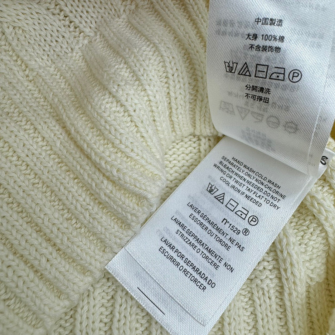 Classic V-neck sweater