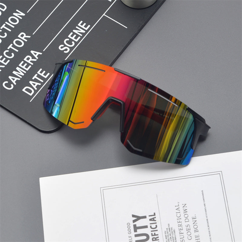 Gafas de sol deportivas con escudo de gran tamaño