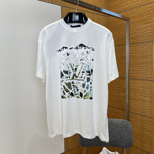 Minimalistisches Baumwoll-T-Shirt