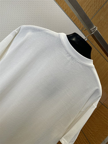 Camiseta de algodón minimalista