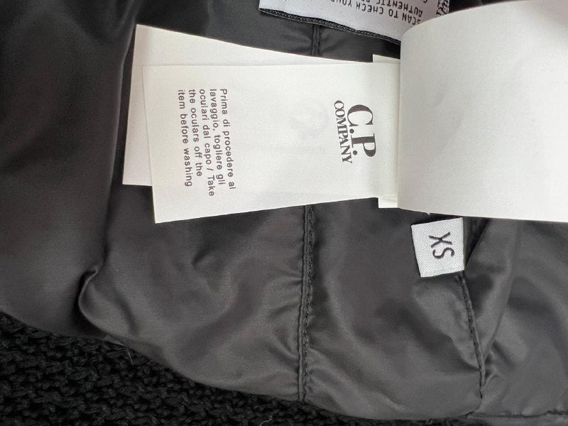 Hybrid down quilted jacket