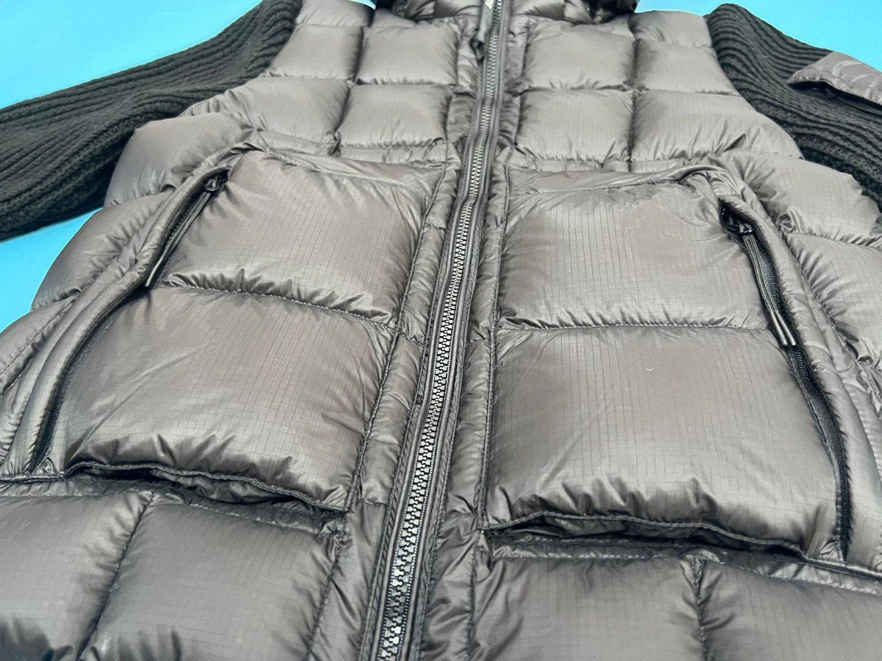 Hybrid down quilted jacket