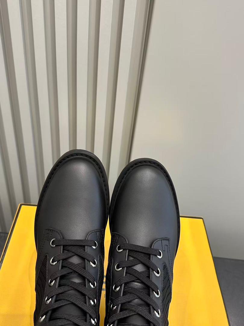 Premium Kampfstiefel