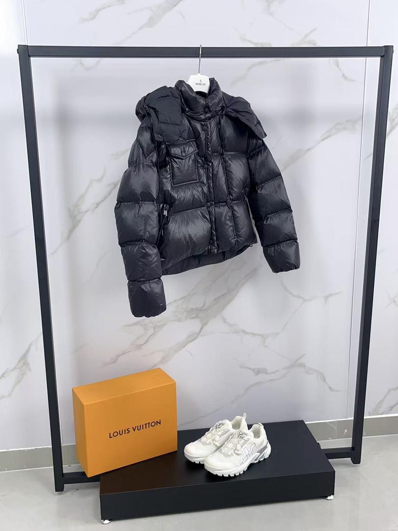 Kurze Pufferjacke