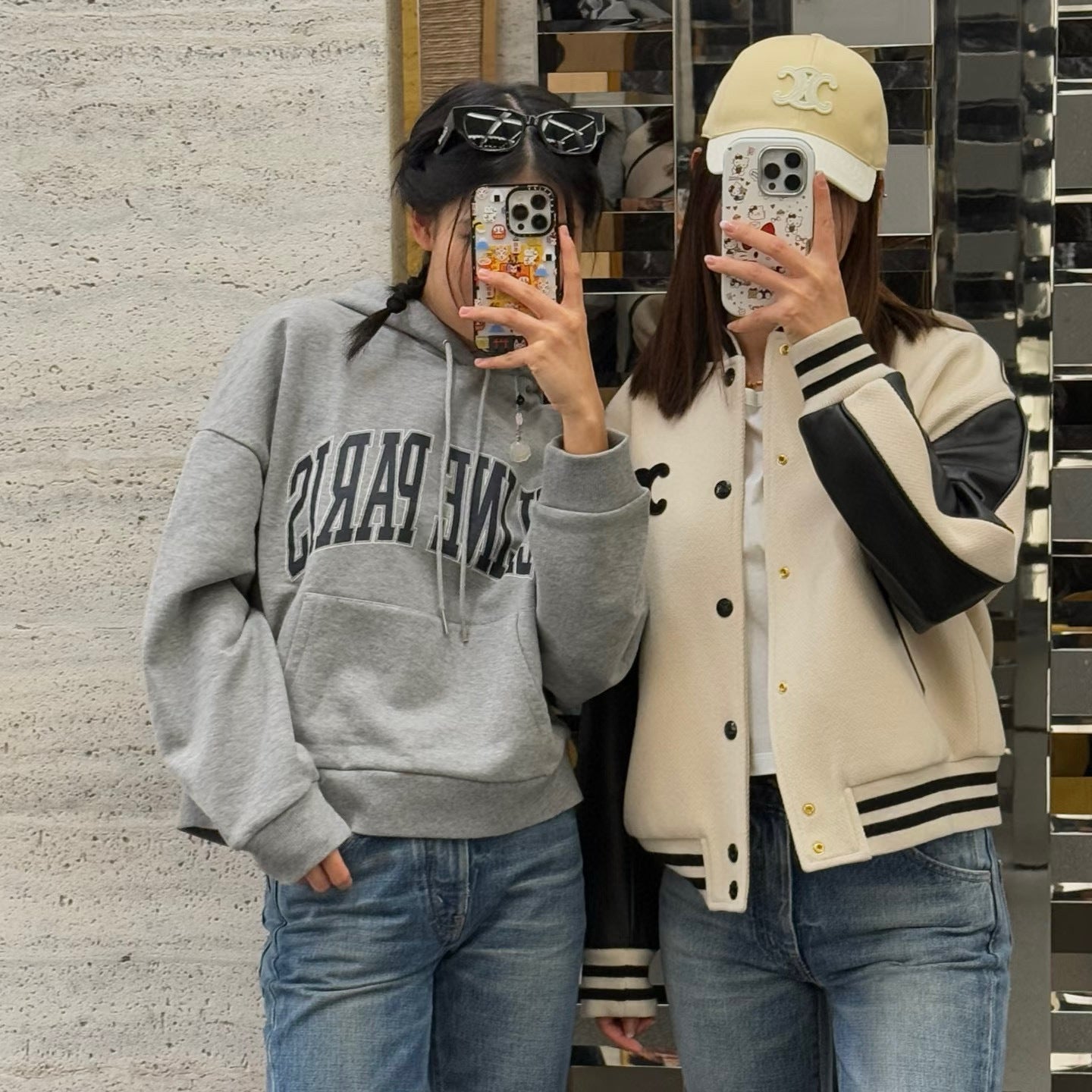 Sudadera con capucha y logo gris