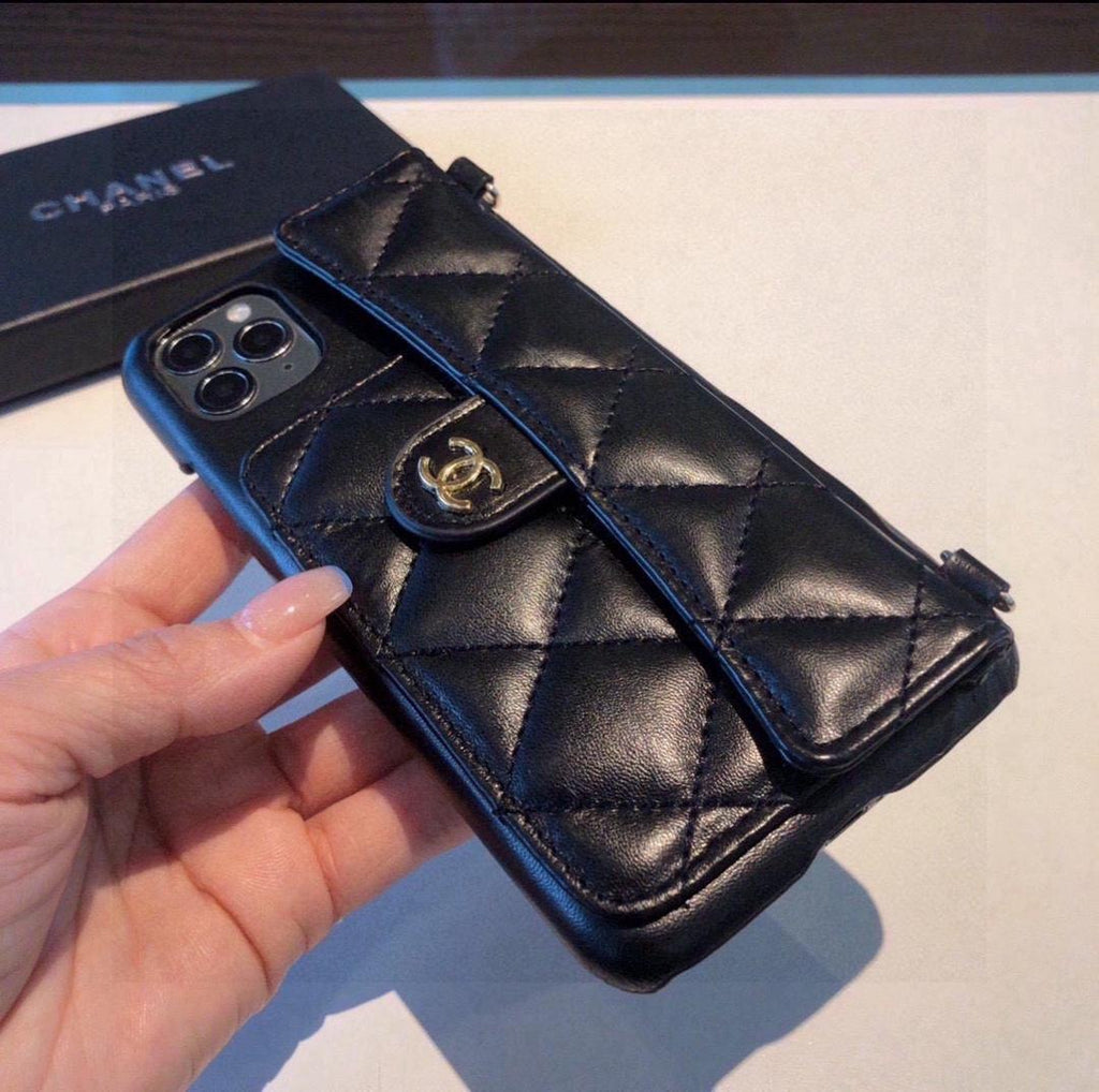 Crossbody padded phone pouch
