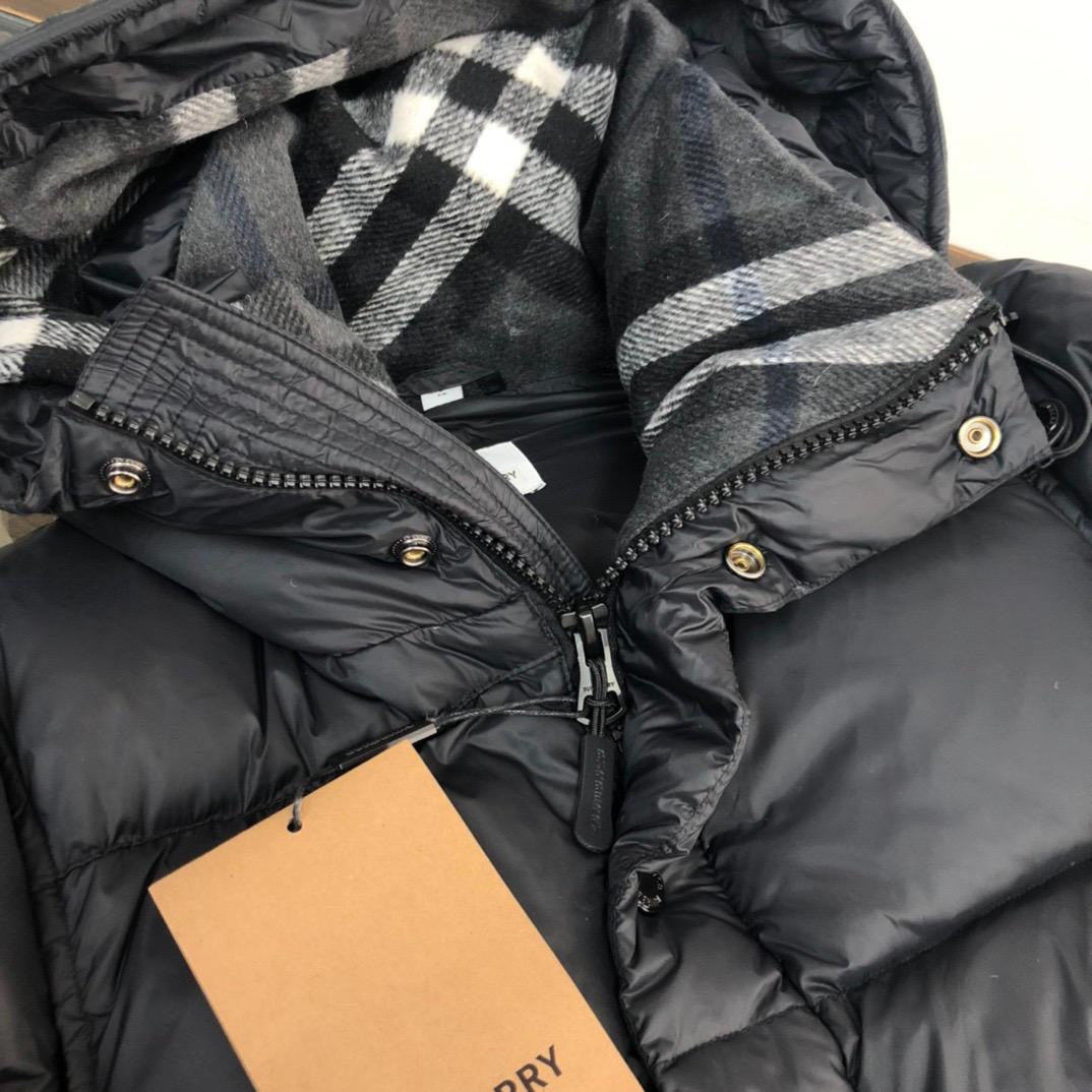 Abnehmbare Gänsedaunenjacke