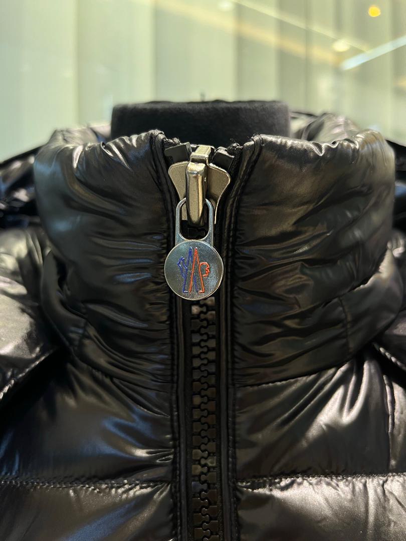 Glossy padded jacket
