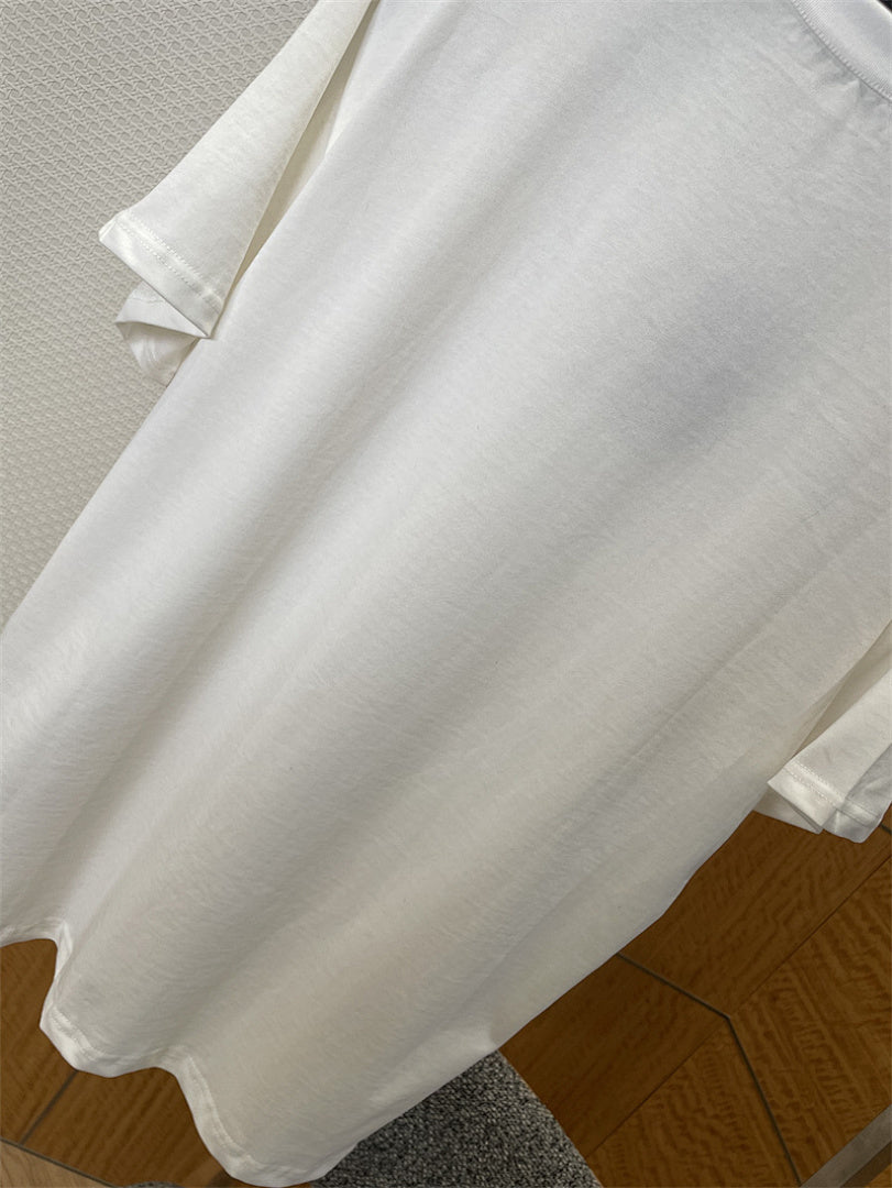 Minimalistisches Baumwoll-T-Shirt