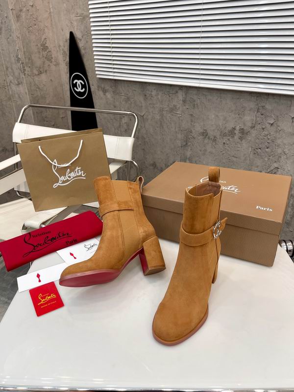 Damen-Booties aus hellbraunem Wildleder