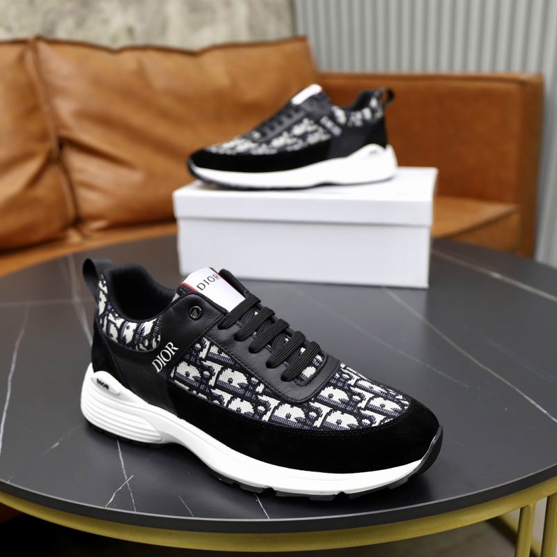 Premium printed sneakers