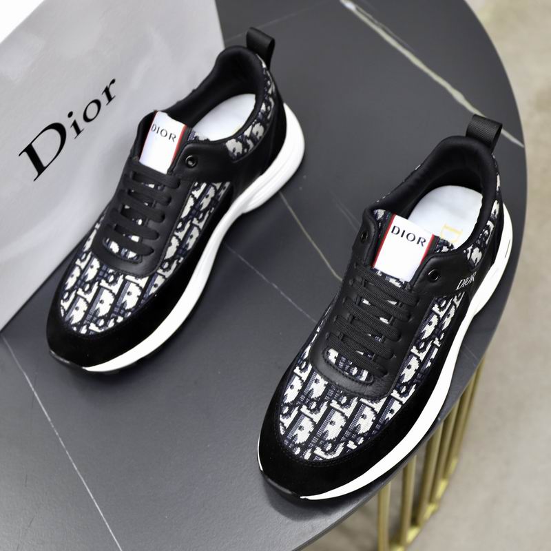 Premium printed sneakers