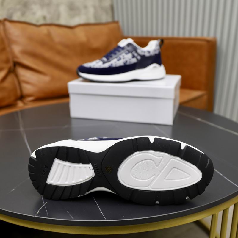 Premium printed sneakers