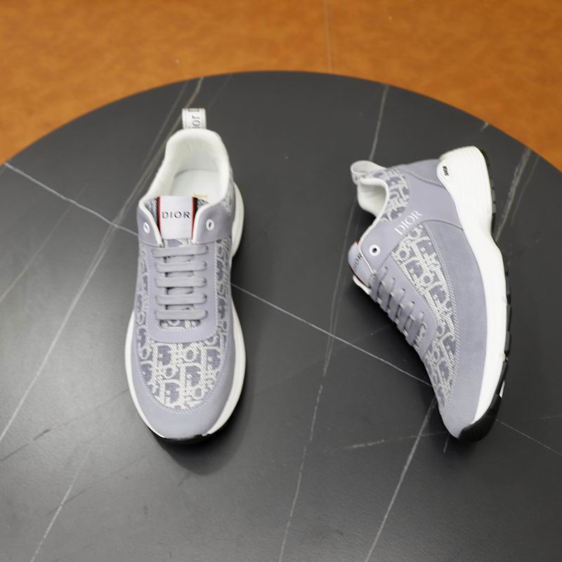 Premium printed sneakers