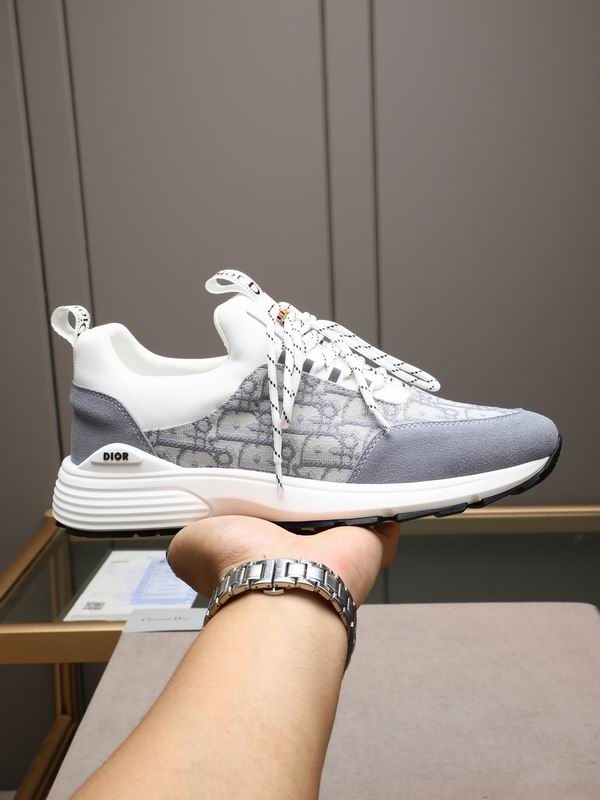 Premium printed sneakers