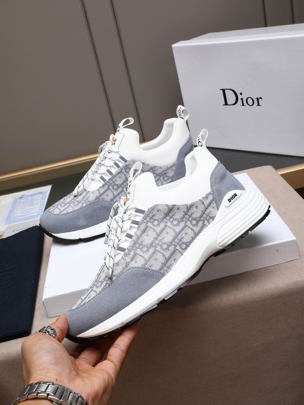 Premium printed sneakers