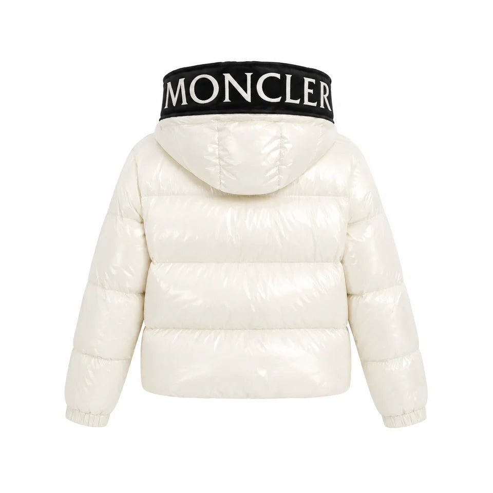 HOODED LETTER COAT WHITE