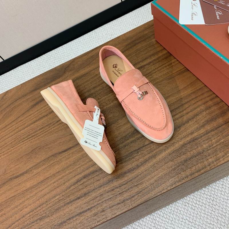 Mocasines de gamuza coral