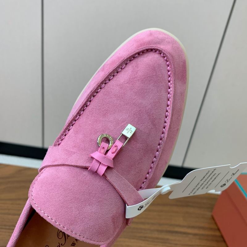 Wildleder-Loafer in Rosé