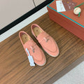 Mocasines de gamuza coral
