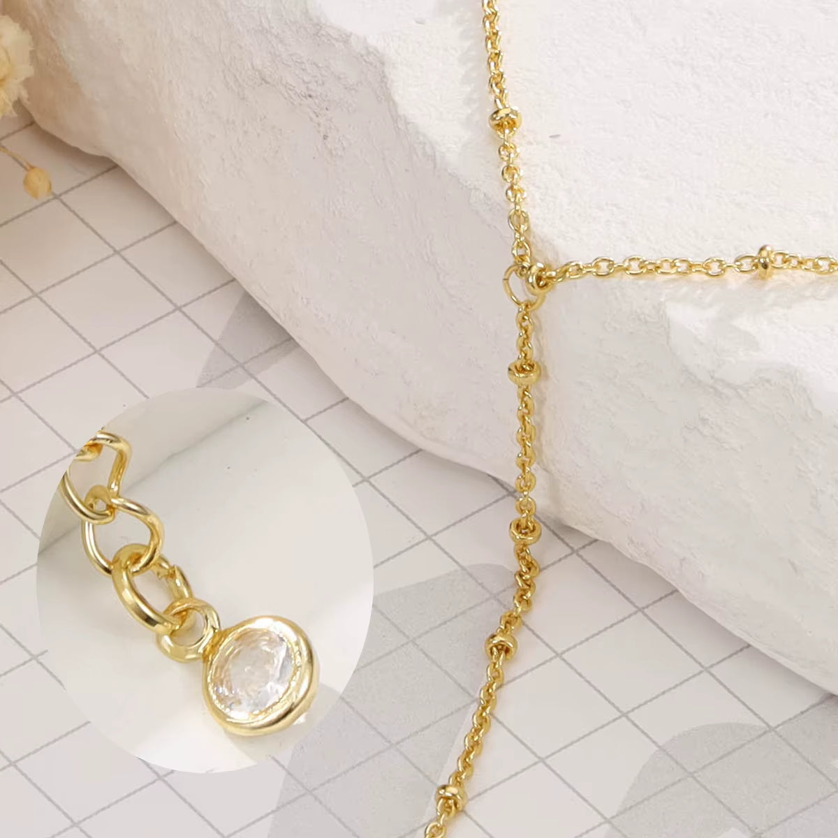 Minimalistisches Armband mit Ringgliedern