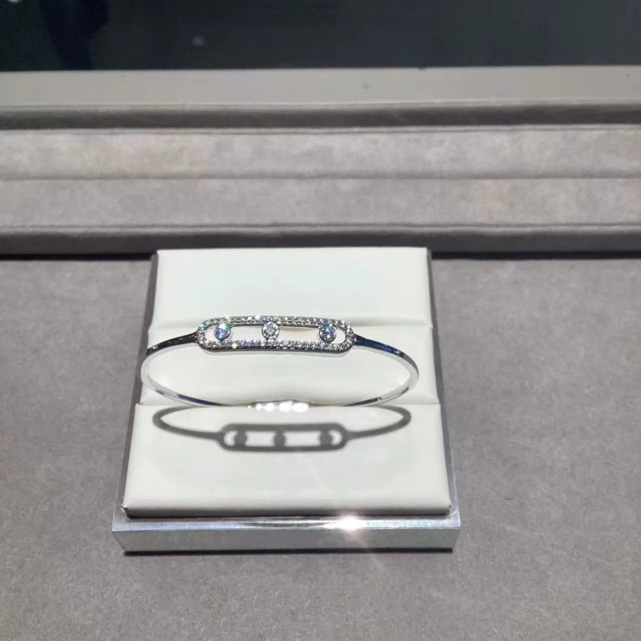 Minimalistisches ovales Armband