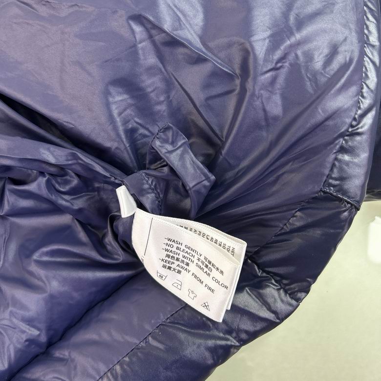 Gepolsterte Kapuzenjacke für Kinder