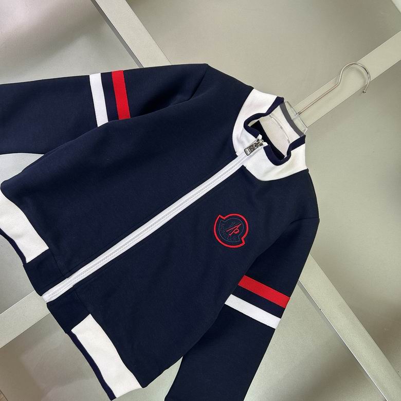Conjunto de chándal cortavientos