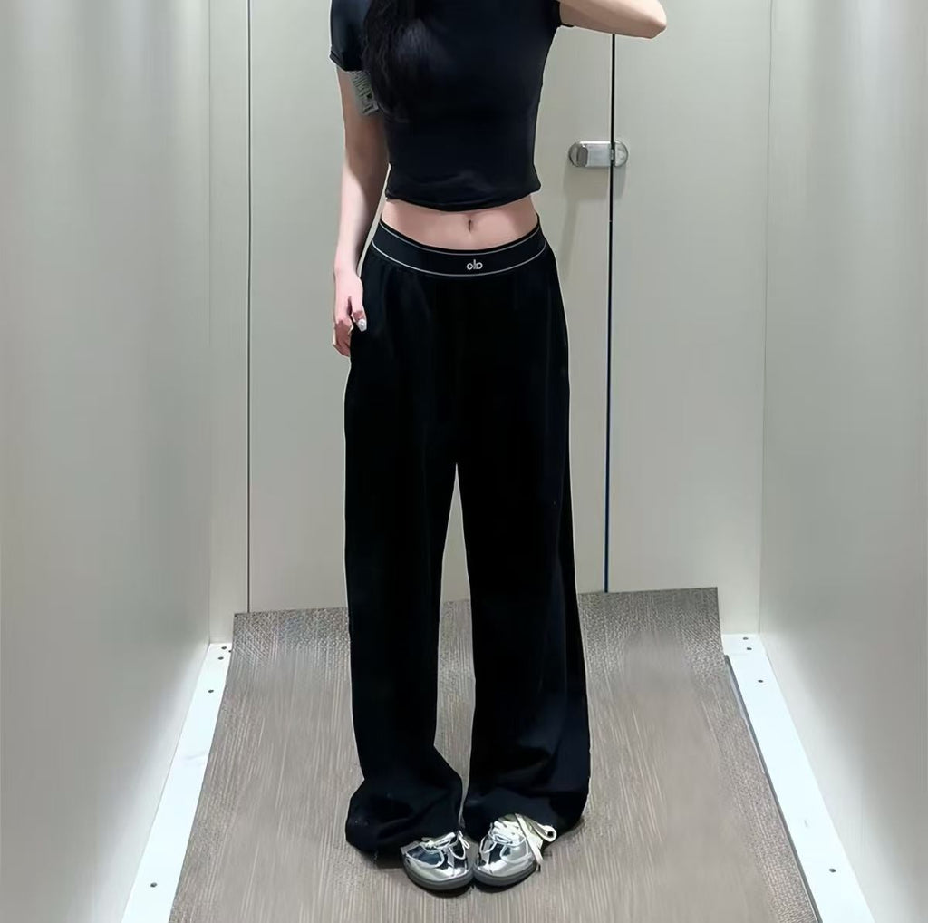 High-Waist Flow Weite Hose