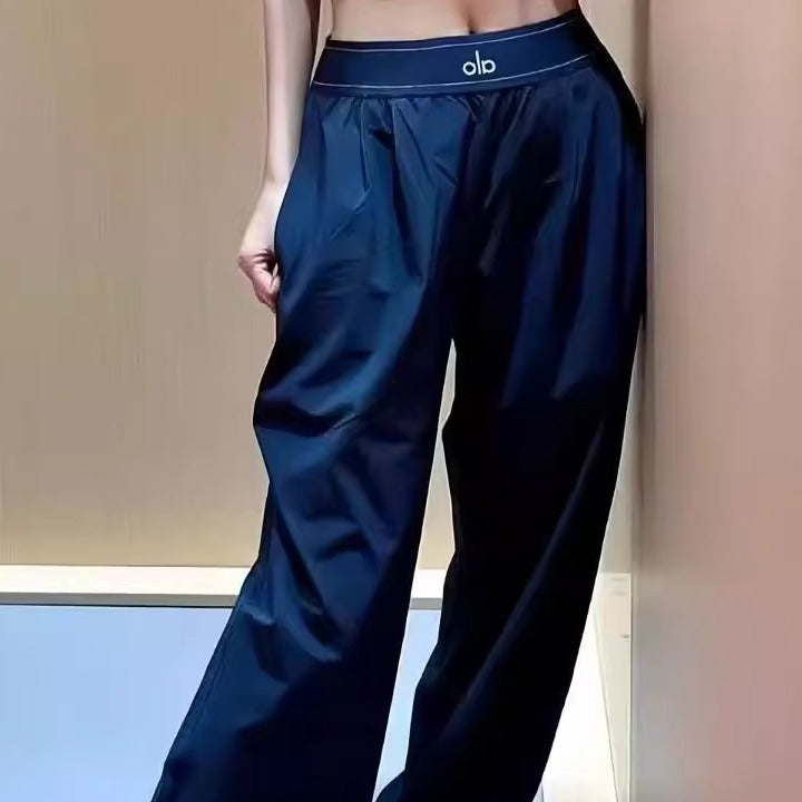High-Waist Flow Weite Hose