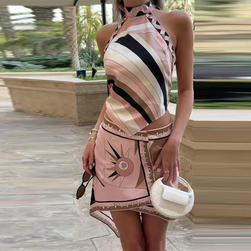 Top sedoso con cuello halter