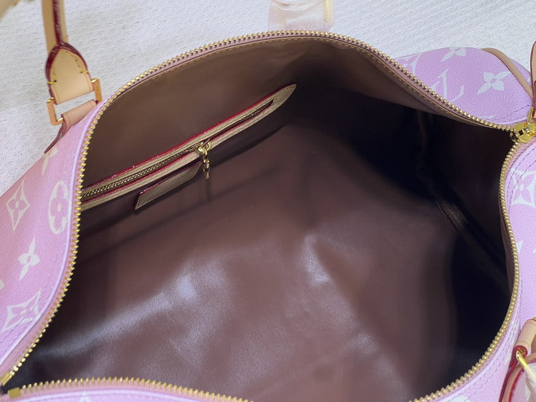 Pink Travel Bag - Avenor