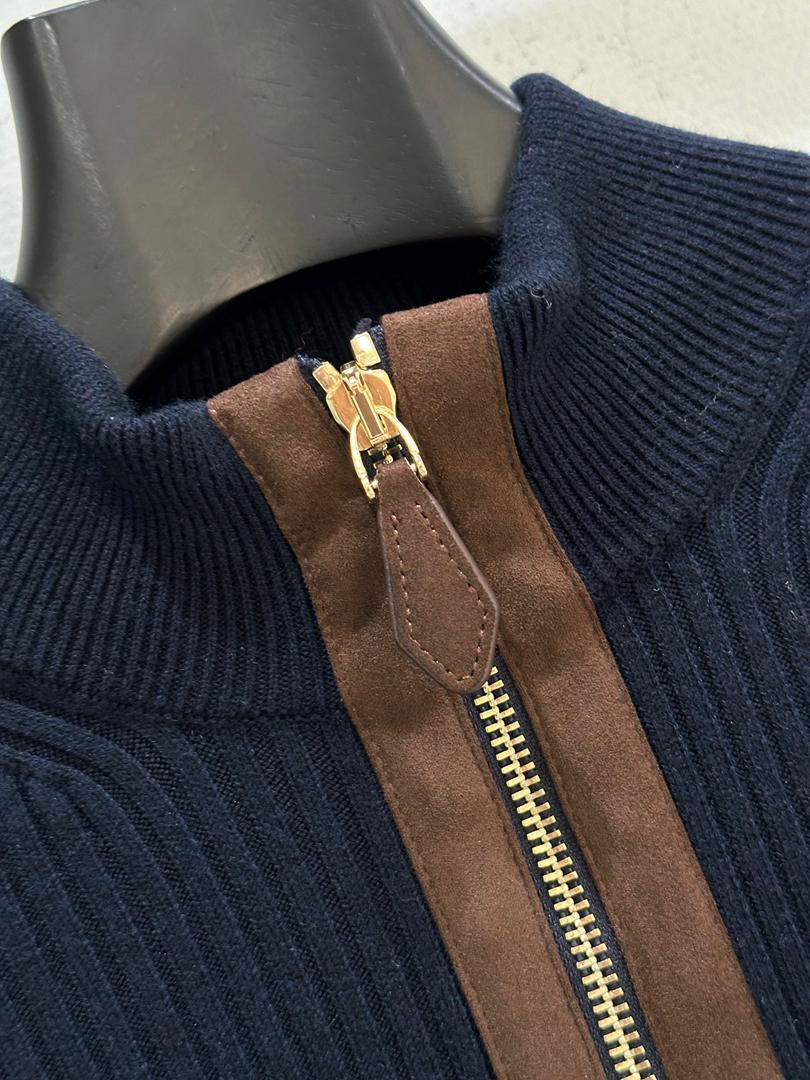Chaqueta azul marino de canalé con cremallera