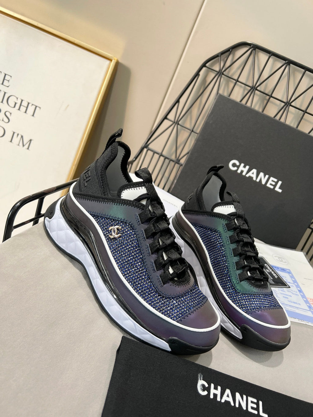 Premium cowhide sneakers