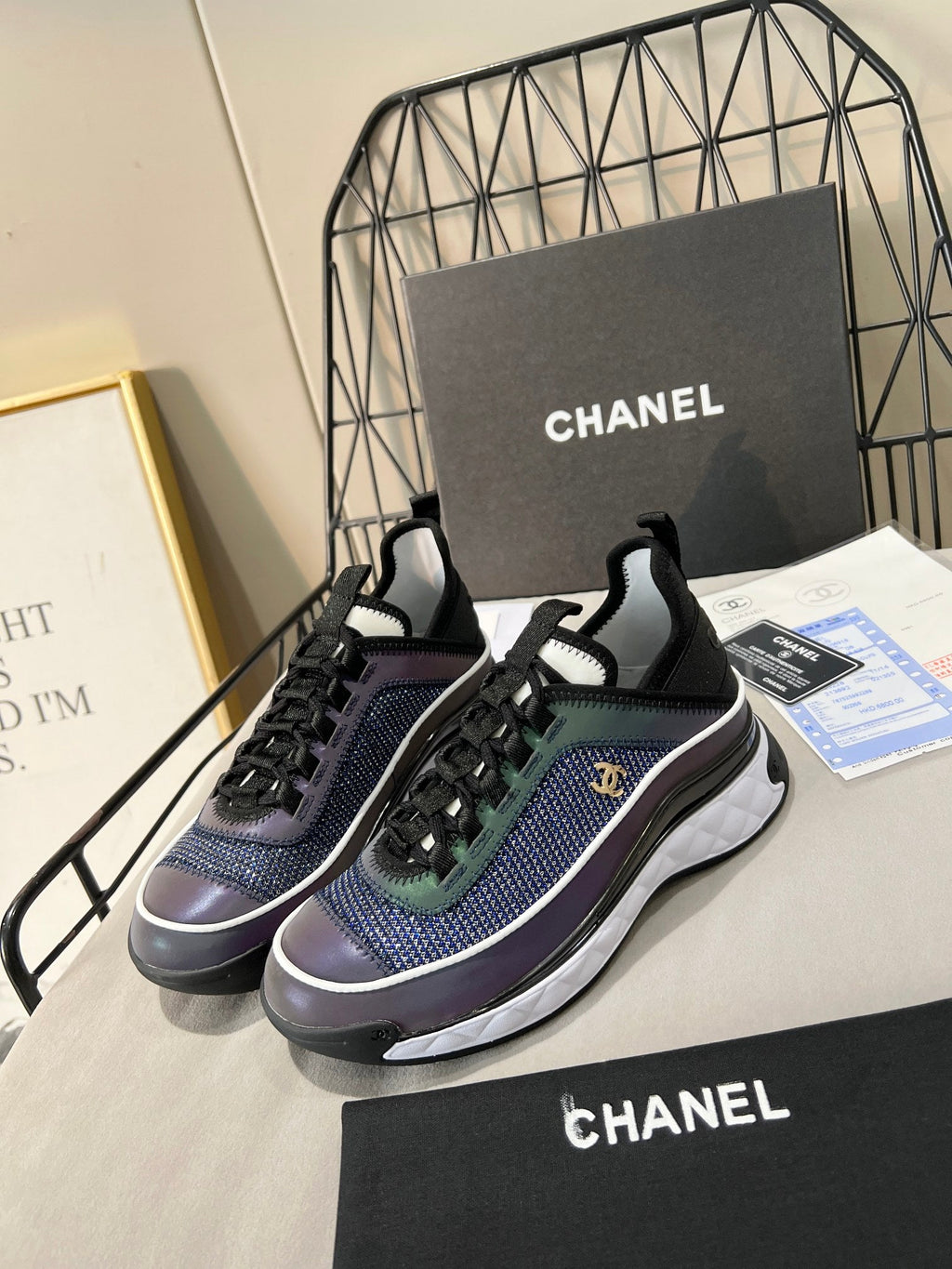 Premium cowhide sneakers