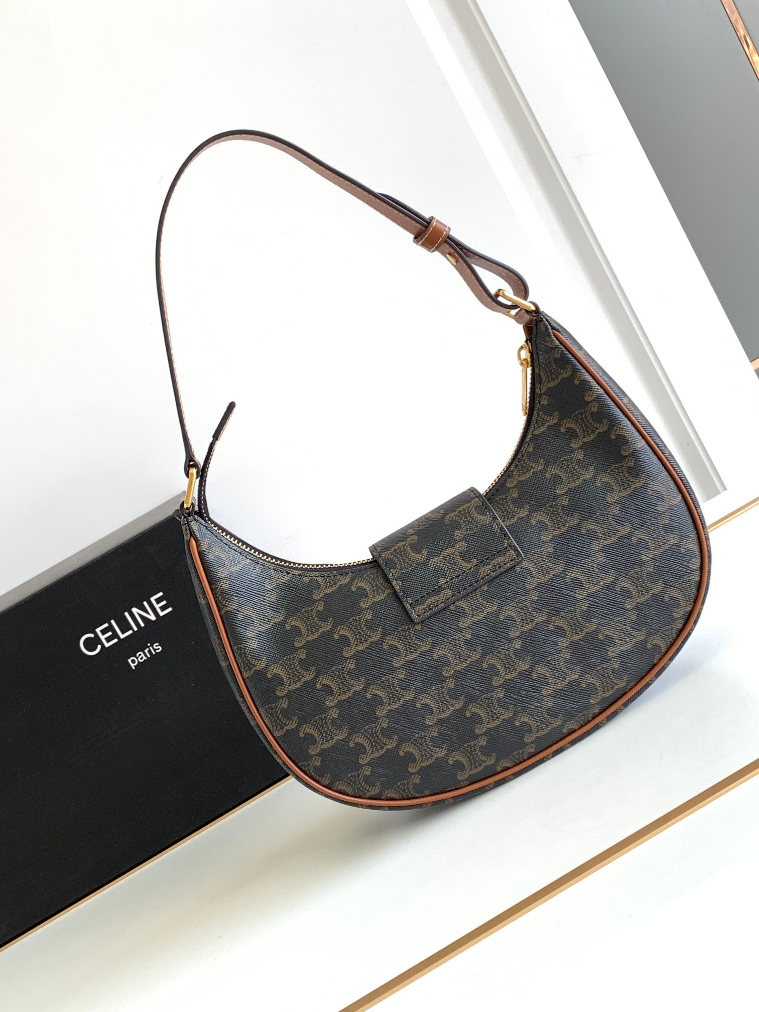 Bolso de hombro Triomphe de piel de becerro