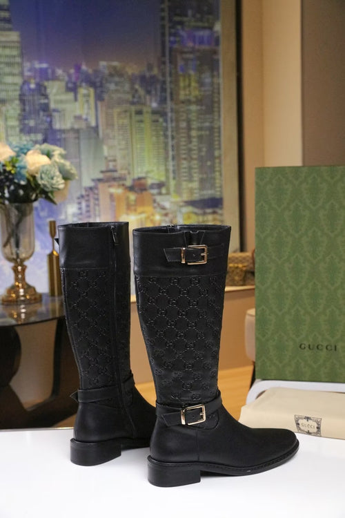 Damen-Stiefeletten aus Leder mit niedrigem Absatz