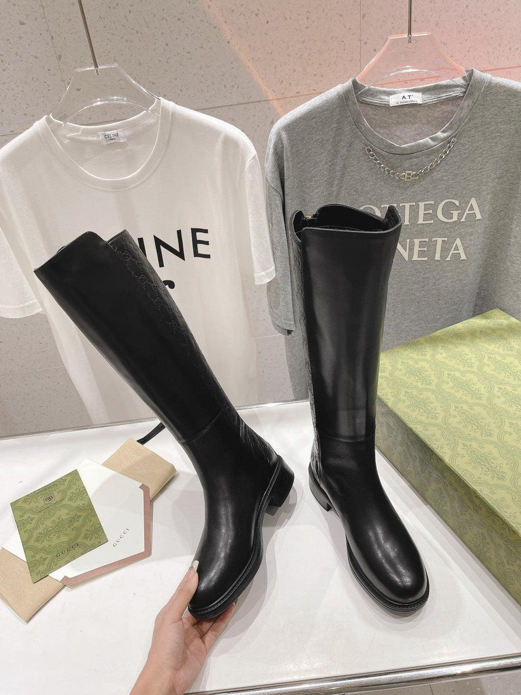 Women's Chelsea boots with zipper