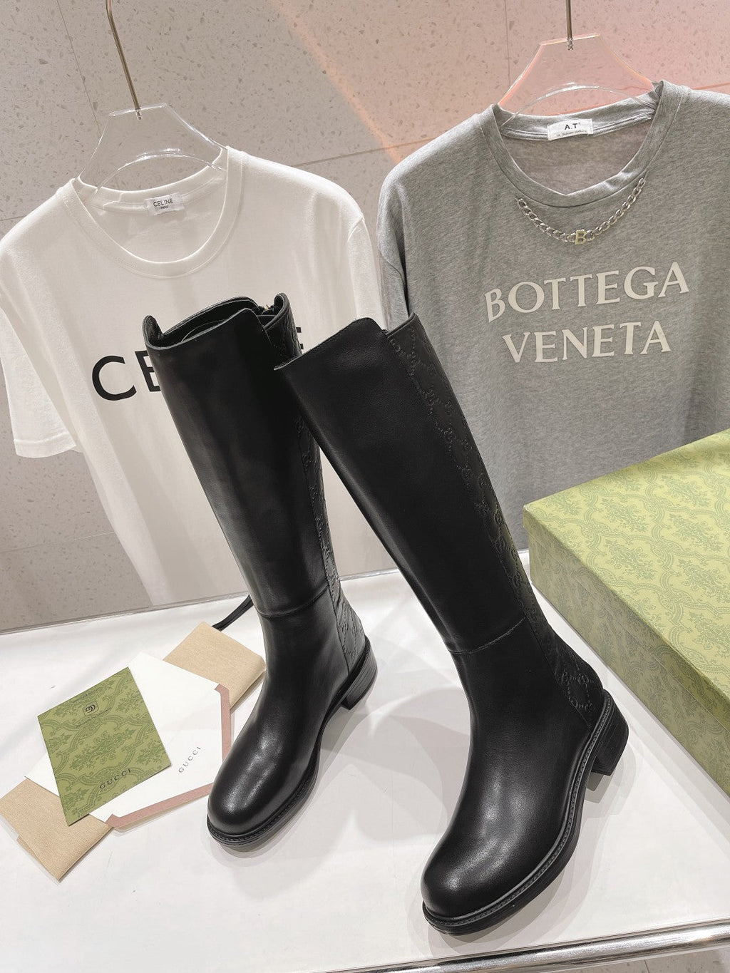 Women's Chelsea boots with zipper
