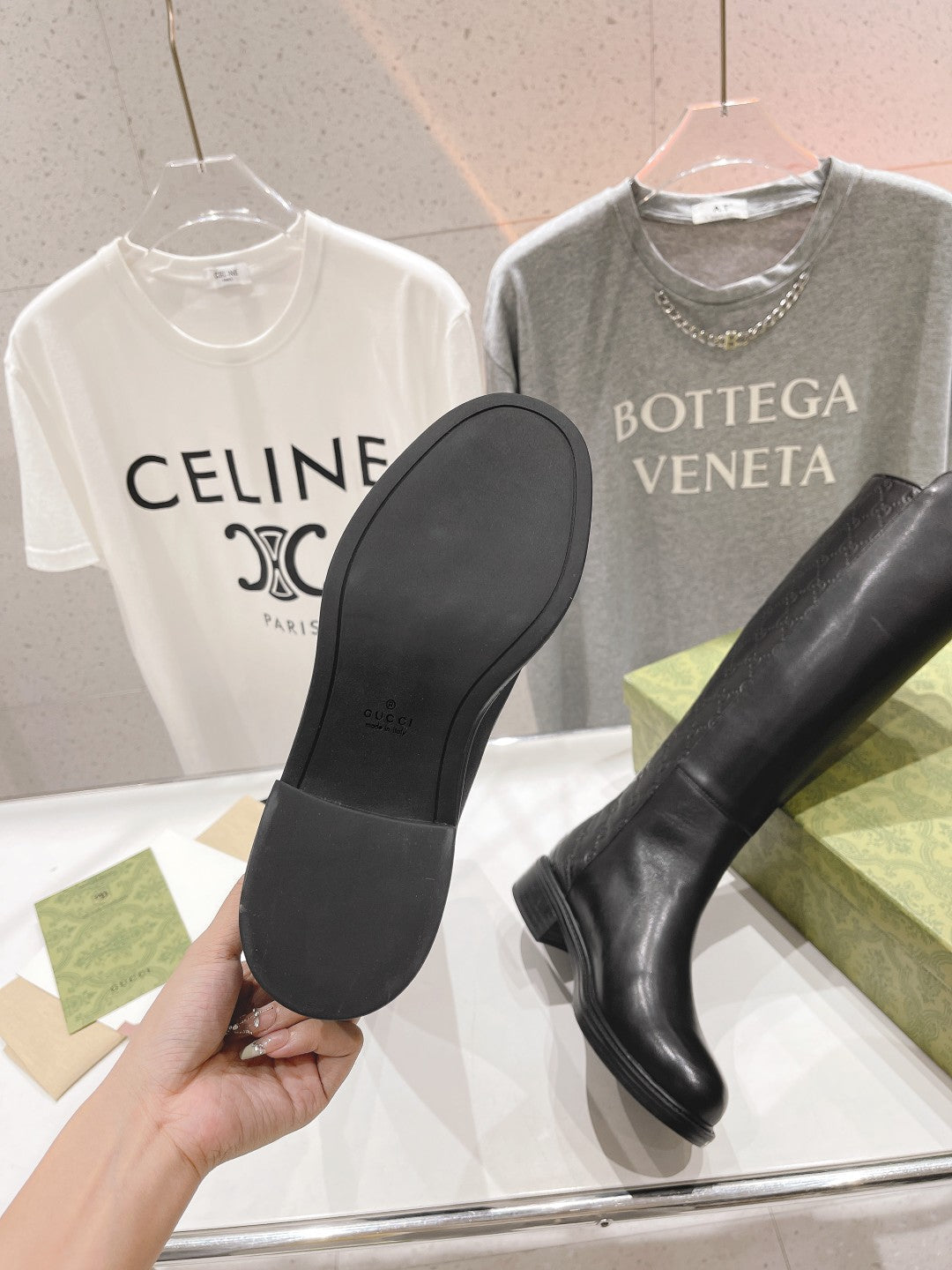 Women's Chelsea boots with zipper