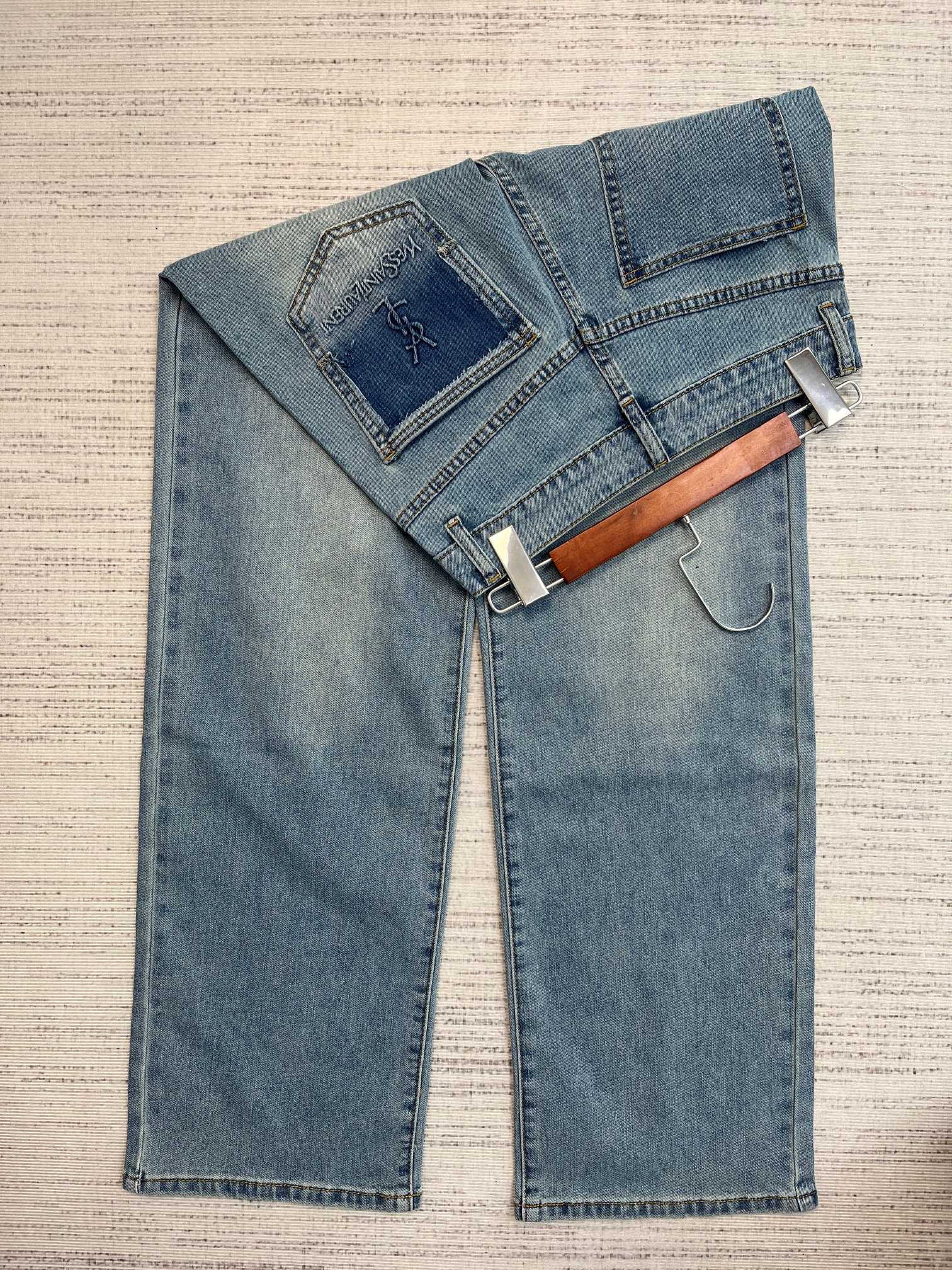 Wide-Leg Denim Jeans