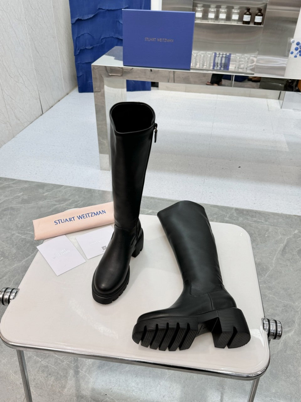 Women's leather knee-high boots